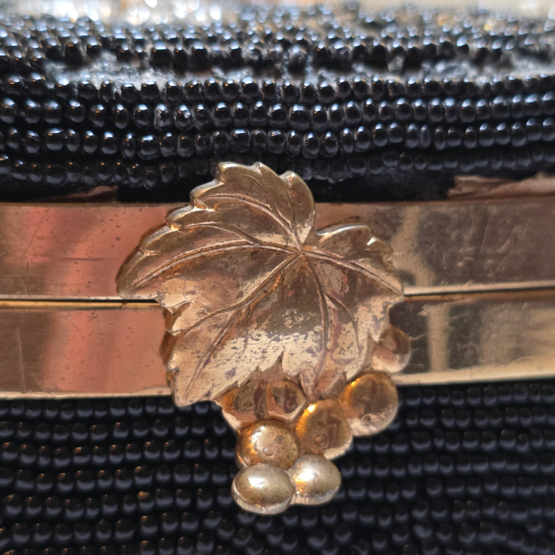 Vintage 1950s Oval Black Beaded Box Purse Floral Handmade Japan Mirror Beads