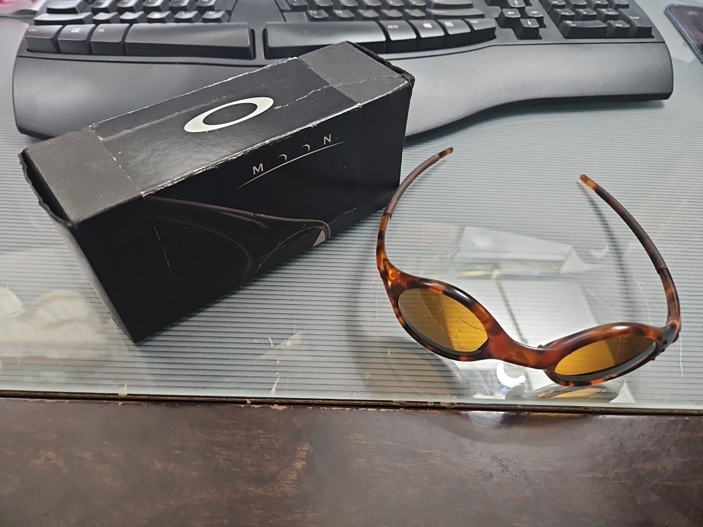 Oakley Moon Round Brown Tortoise Gold Irridium 1998 Vintage Sunglasses Rare USA