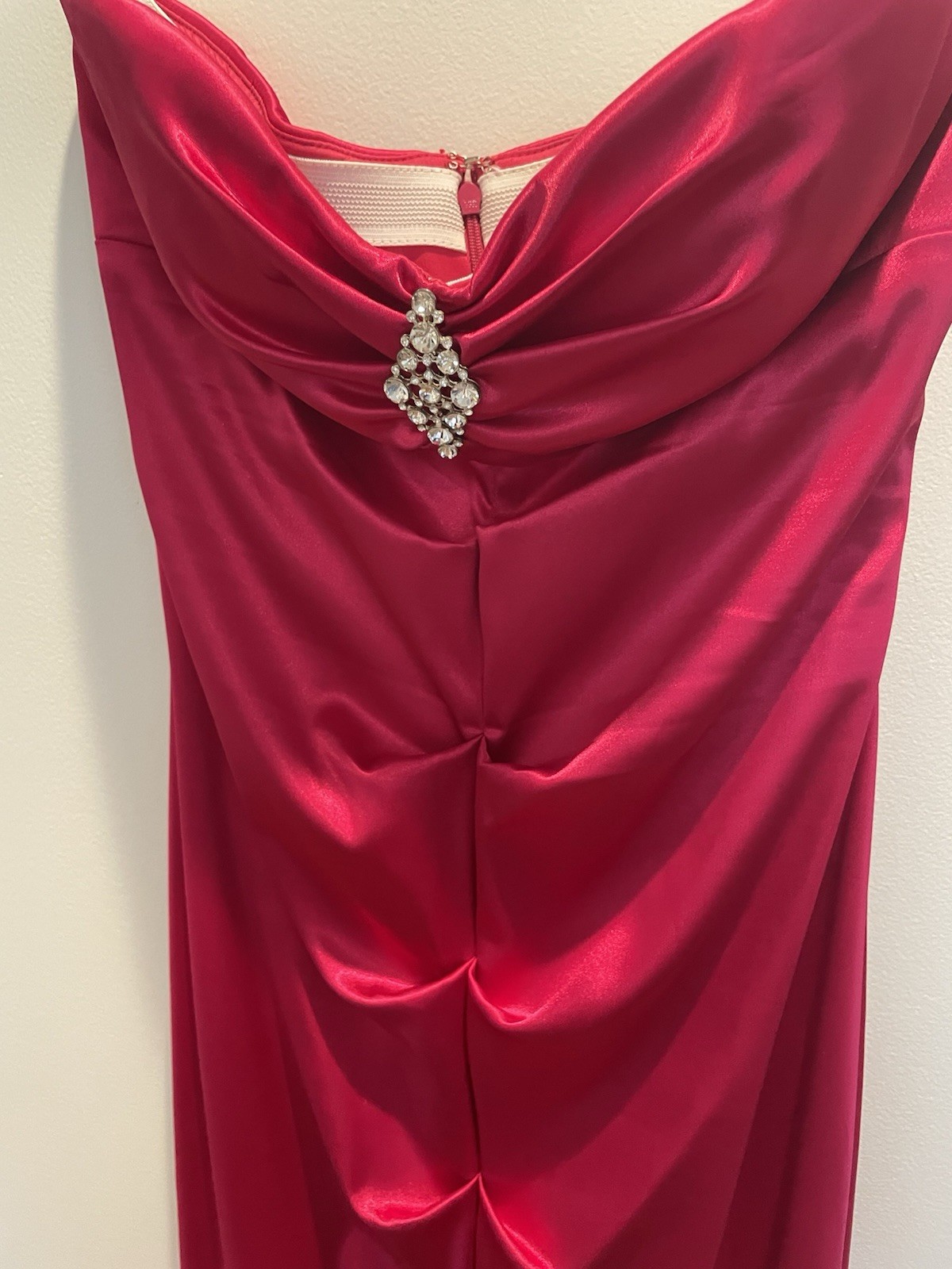 Xscape Red Satin Sweetheart Strapless Ruched Rhinestone Long Gown Size 12