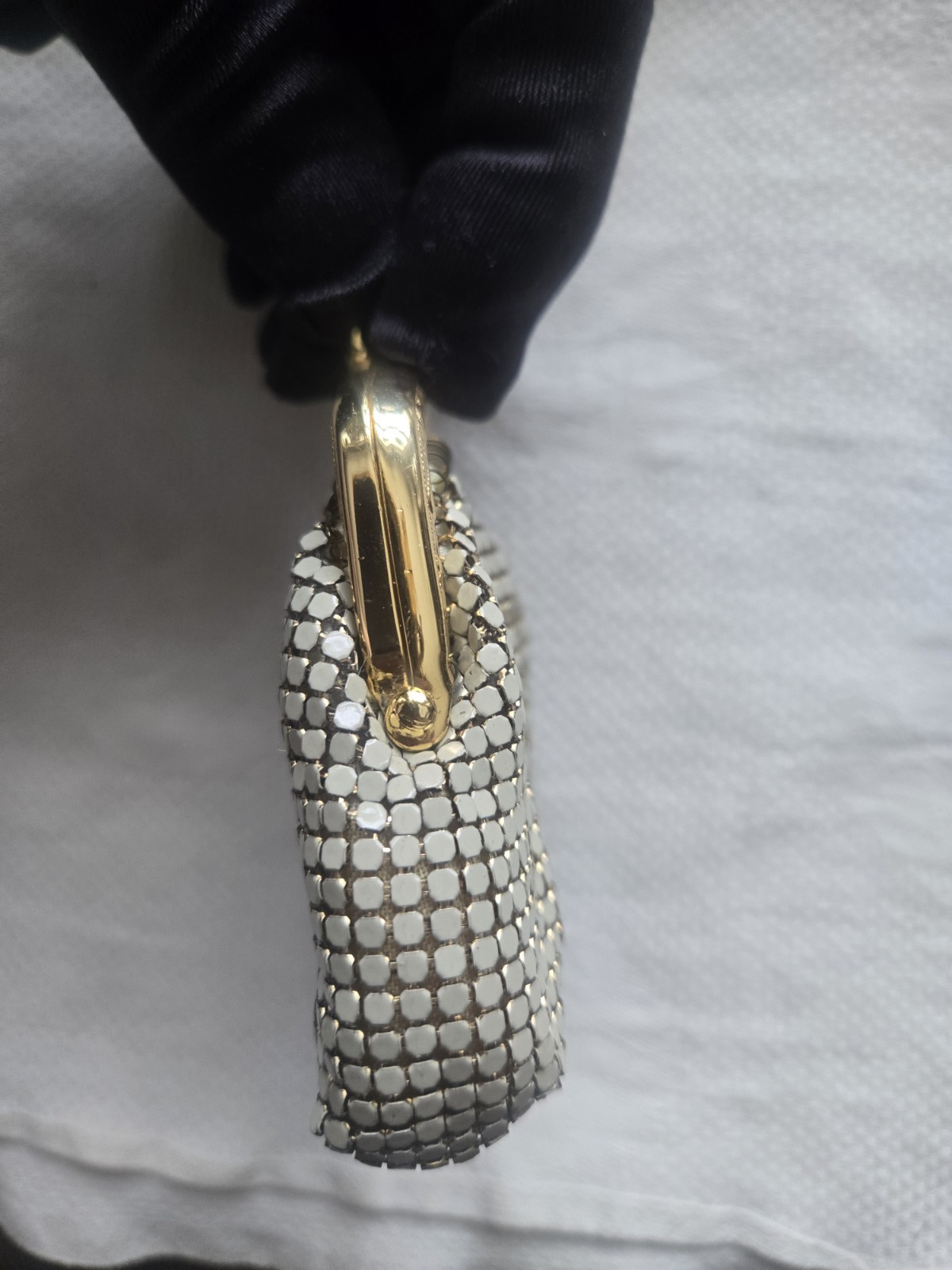 Vintage White And Gold Glomesh Coin Purse