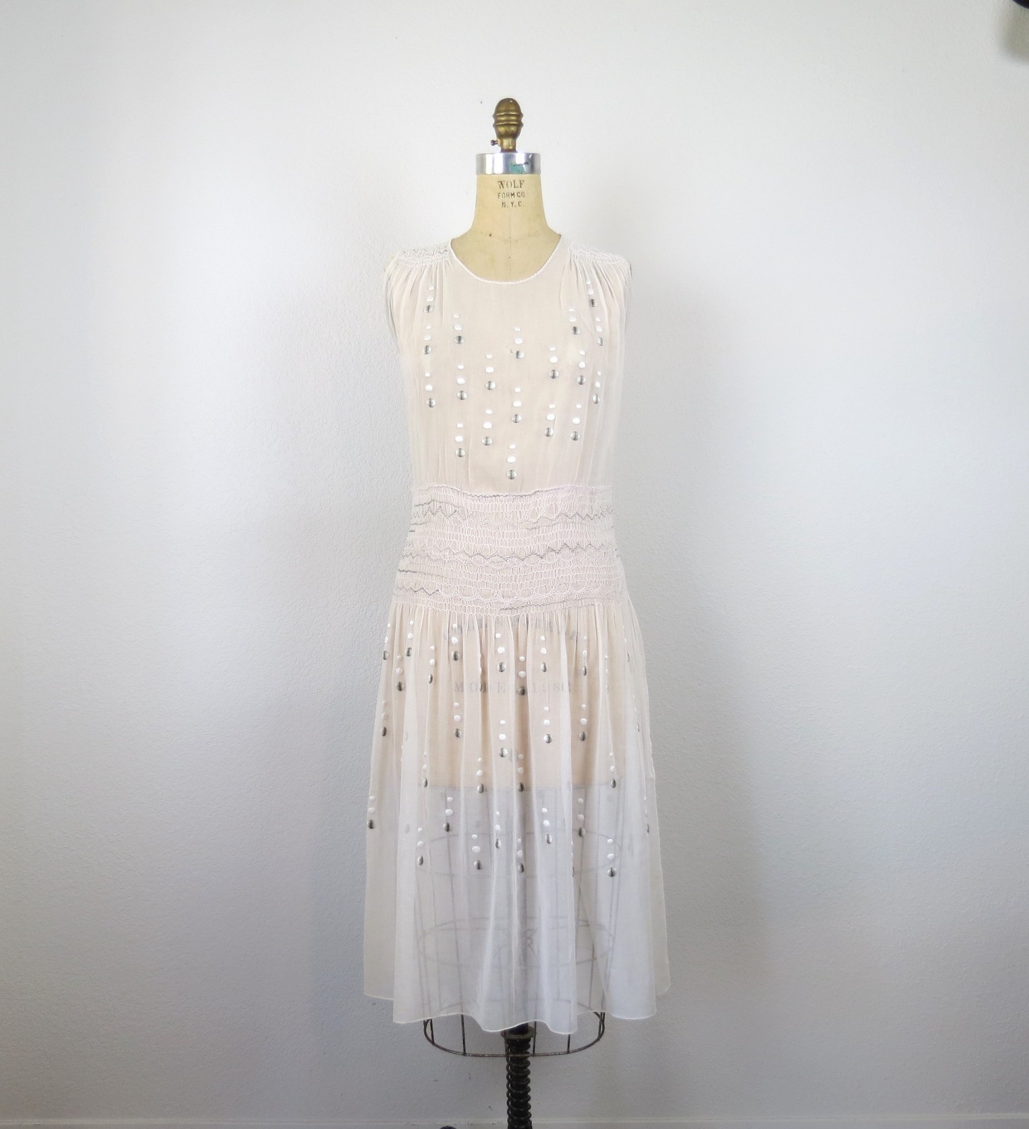vintage 1920s embroidered peasant dress cotton size small