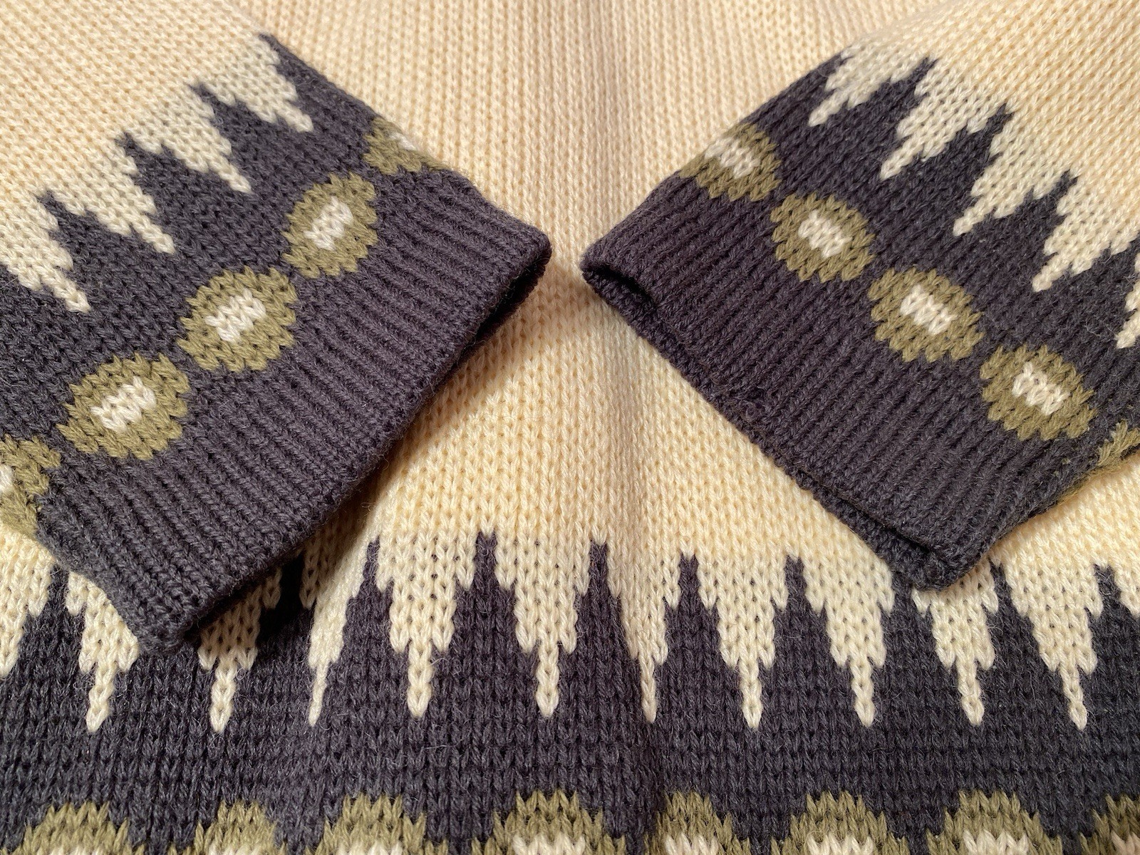 Vintage COHISE RAM 100% Virgin Wool Cardigan Sweater 1970s Made in Canada Size L