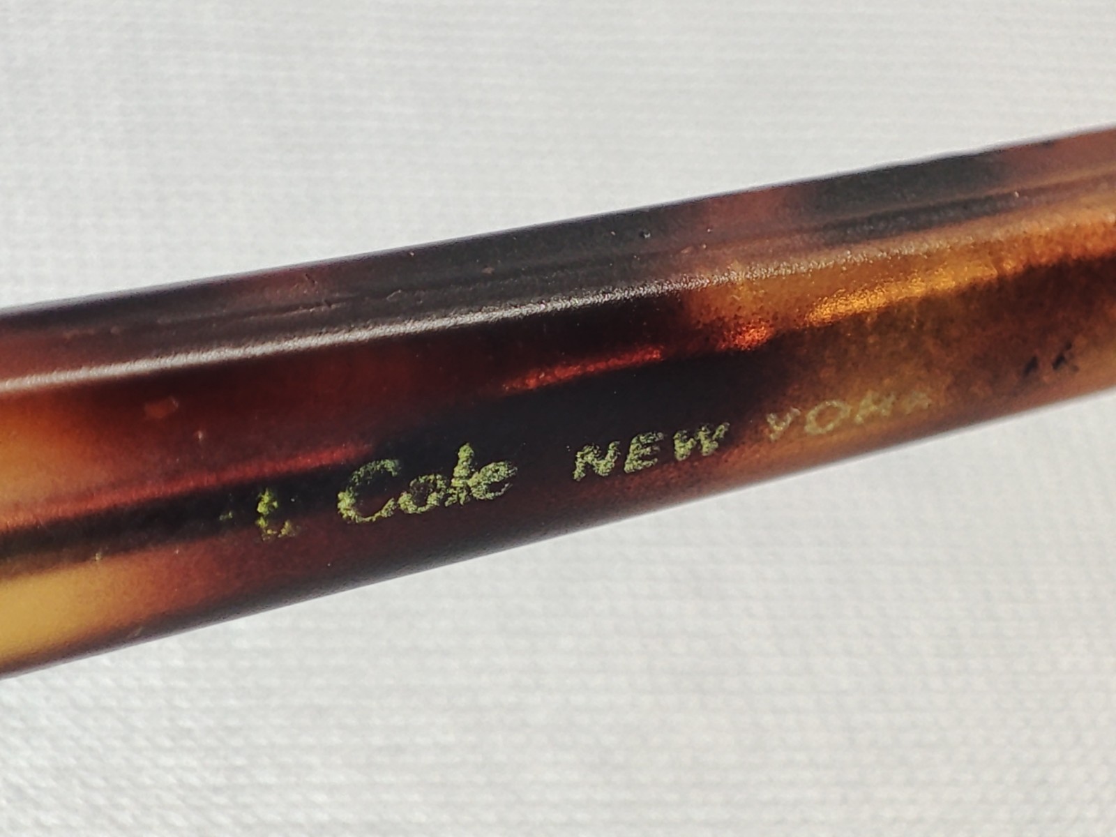 Vintage Kenneth Cole New York KC 7120 G Antique Gold Tortoise Sunglasses Patina