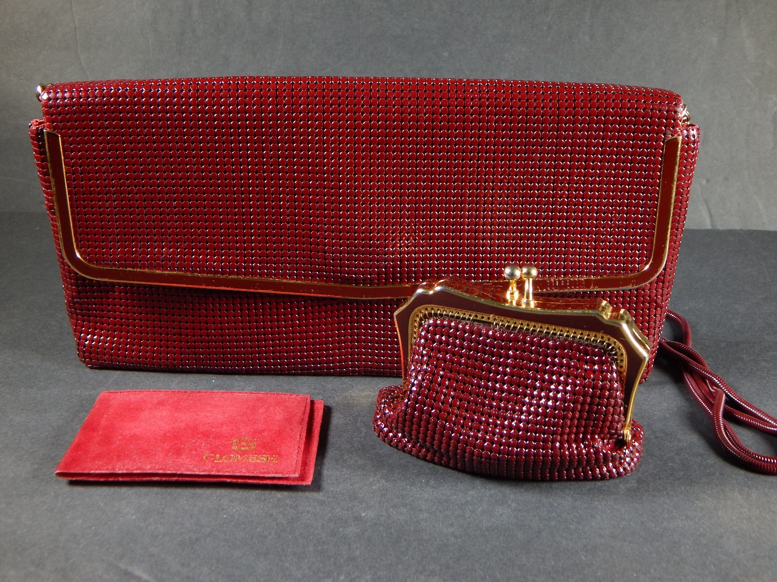 VTG GLOMESH BURGANDY MESH HANDBAG SET WITH COIN PURSE & NAME/MIRROR CARD EUC