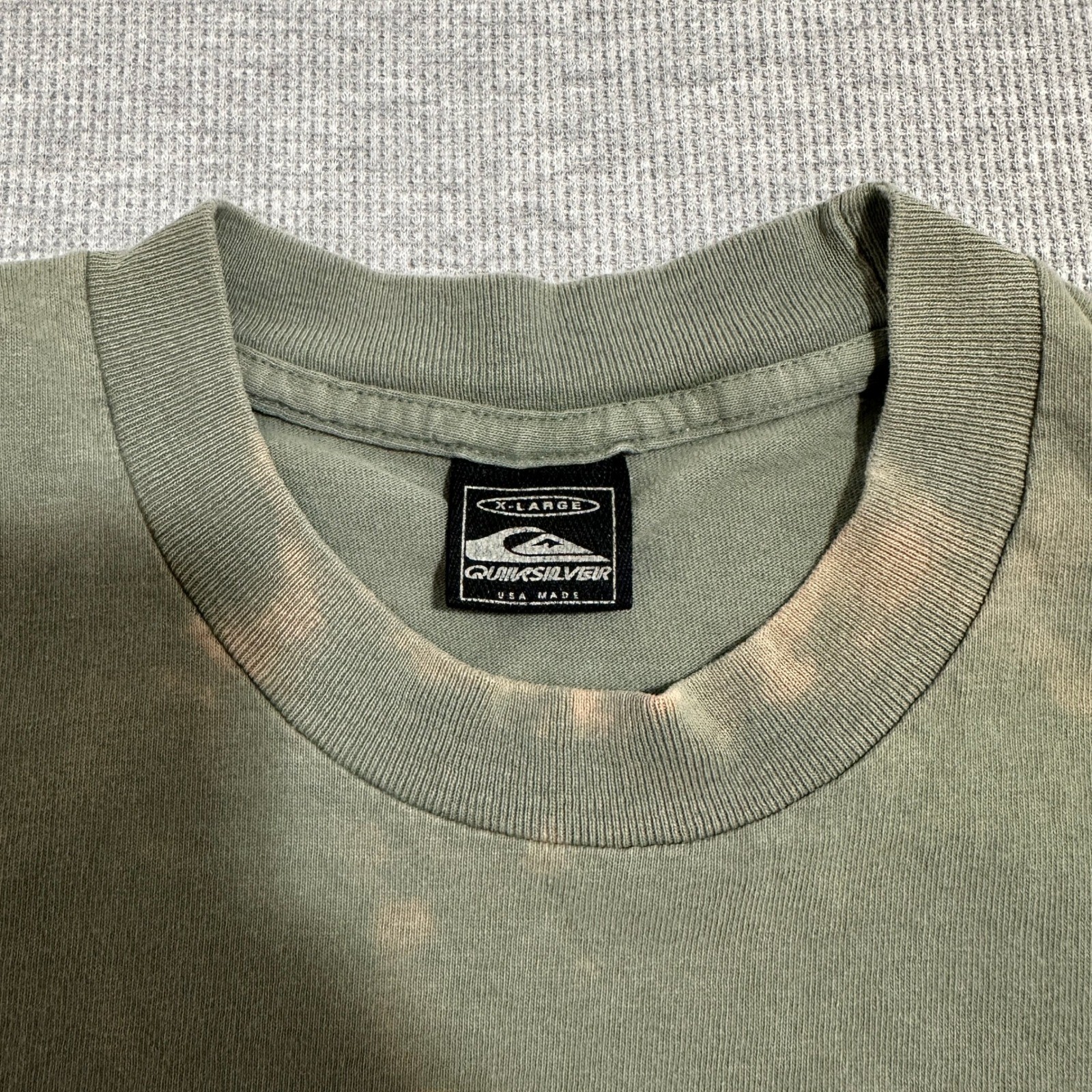 Vintage Quiksilver T-Shirt Green Bleached Distressed 90s USA Made Mens Size XL