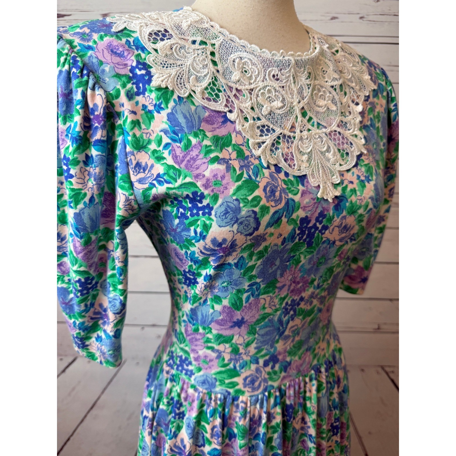 Expo Floral Dress 8 Vintage 80s USA Cottagecore Cottage Prairie Lace Shabby MIdi