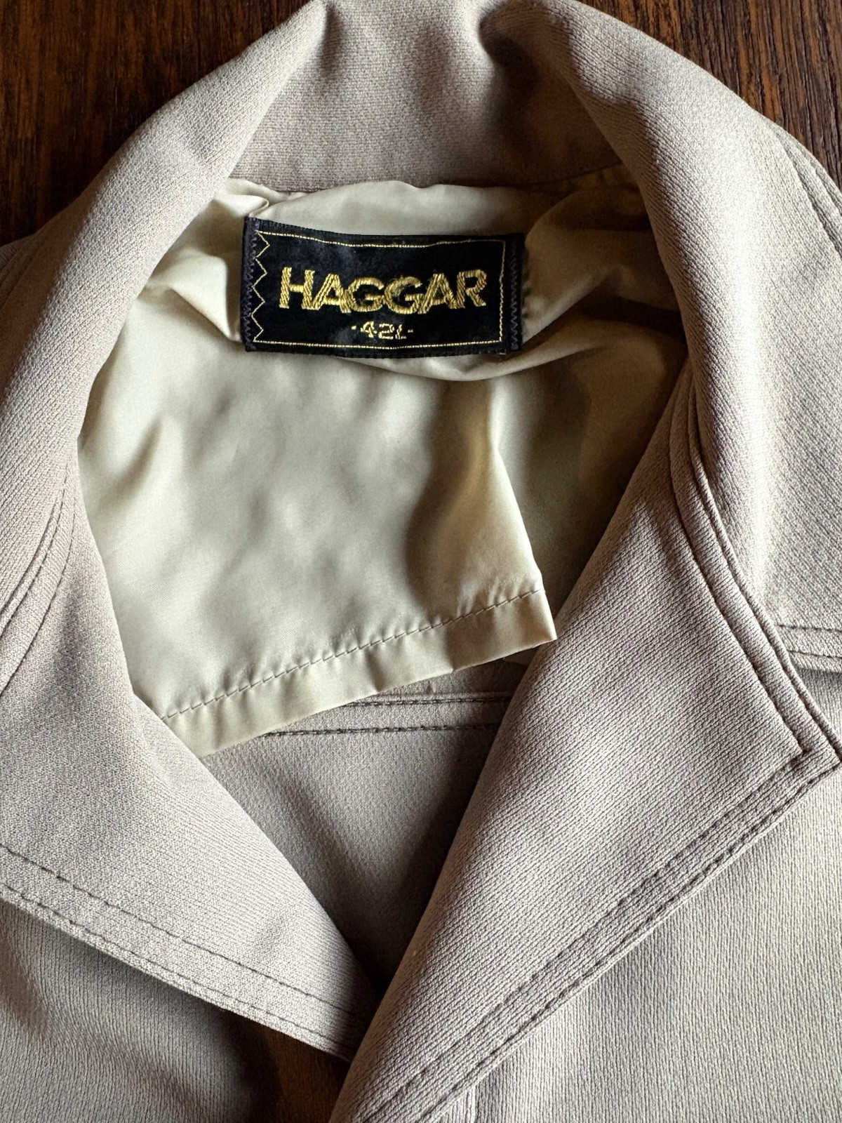 Vintage Haggar Leisure Shirt Jacket Mens 42L 1970s Polyester Light Brown/Tan