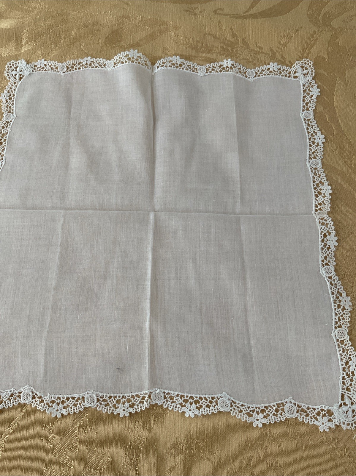 VTG Hankies Lot Of 20 WHITES/IVORY HANDMADE LOOK LACE WEDDINGS TEA SHOWERS