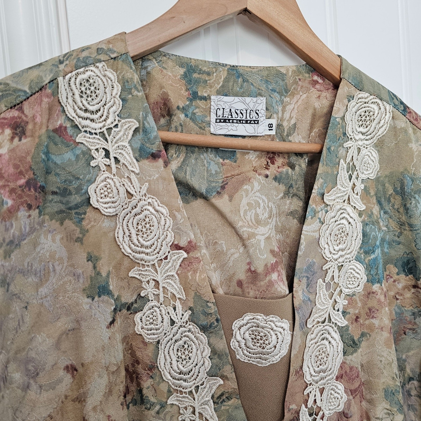 Vintage Classics Blazer Womens Size 18 Beige Lace Cottagecore Preppy Floral