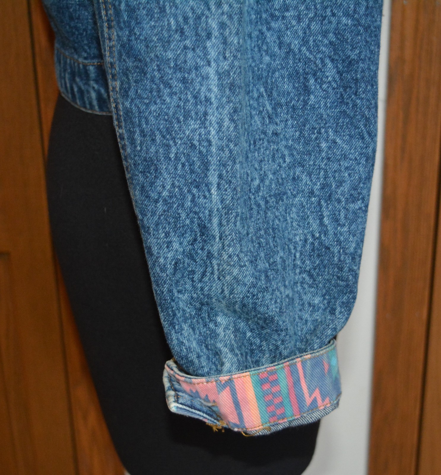 VTG 1980’s Women’s NUOVO Denim Jacket Coat Southwestern Western MED MINT Punk