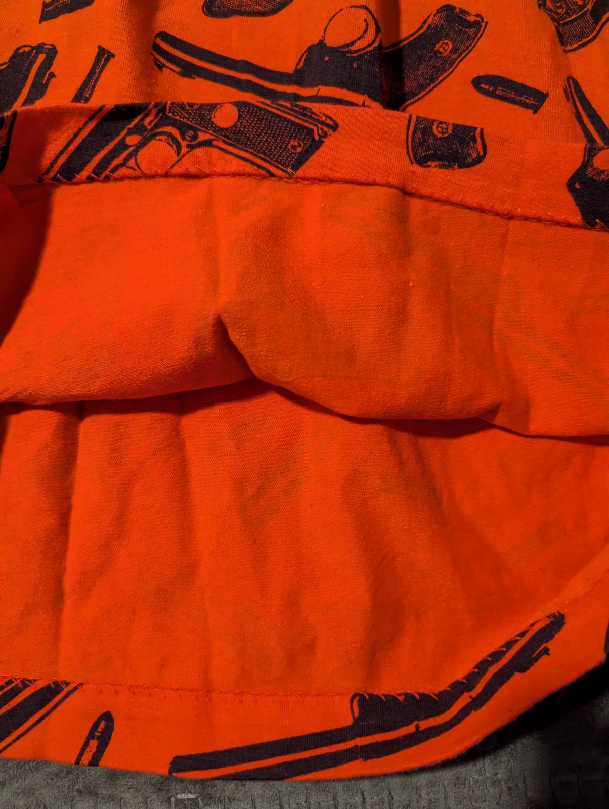 Vintage Betsey Johnson Punk Label 80’s Gun Print Orange/ Red Pencil Skirt Small