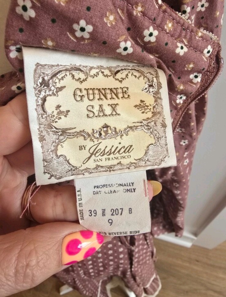 Gunne Sax Vintage Long Sleeve Floral Prairie Dress in Dusty Rose, Size 9