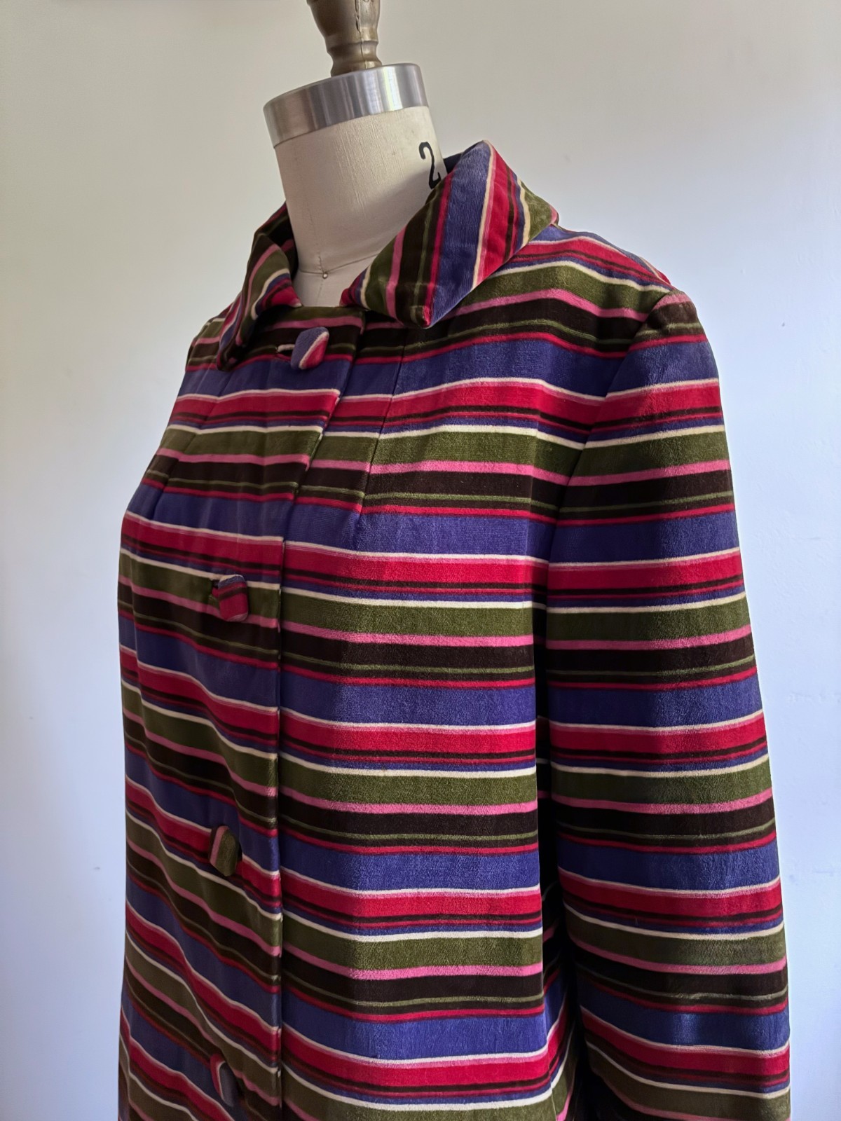 Vintage 1960s Womens Striped Velveteen Coat Butterscotch Lining Petite A-line