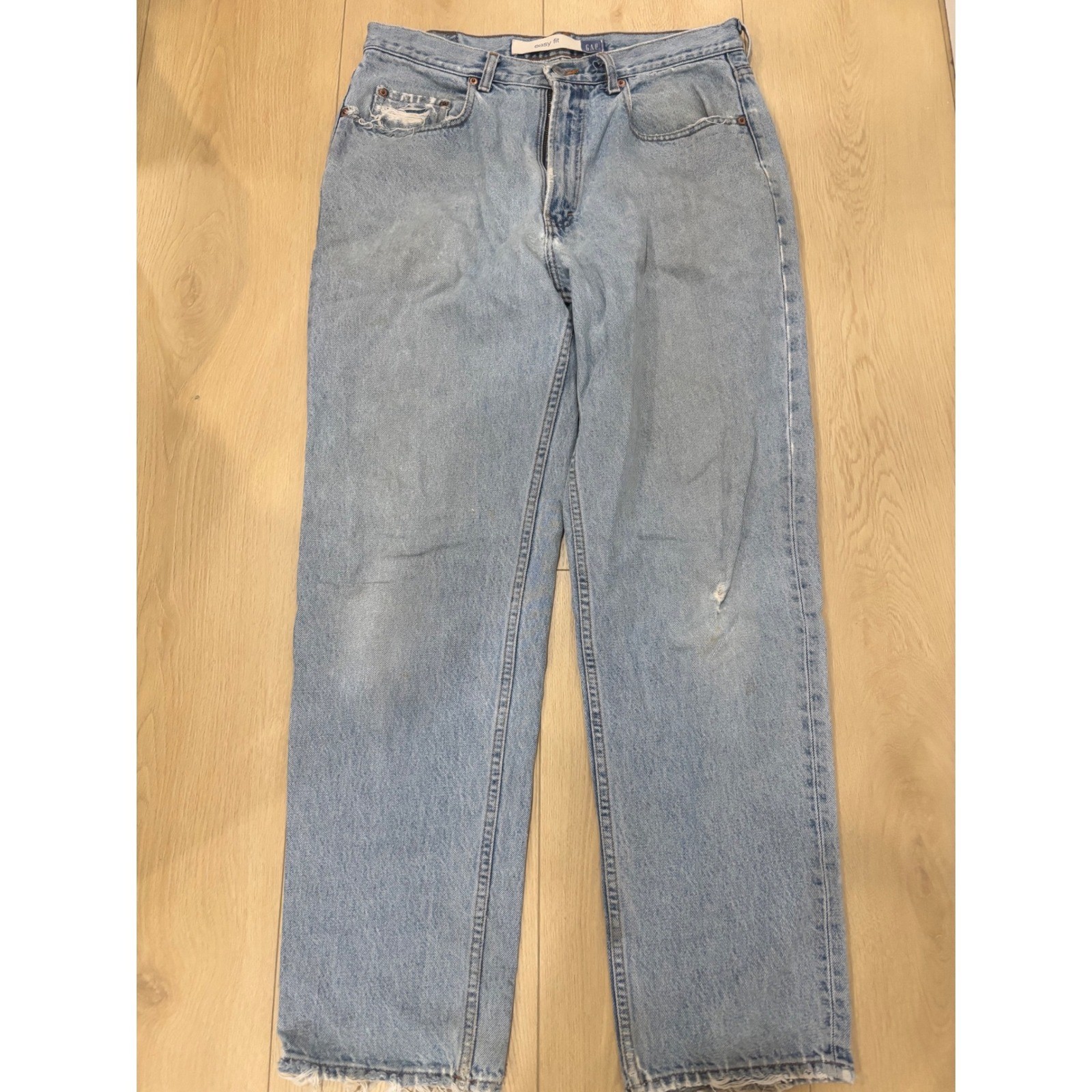 Gap Blue Jeans Easy Fit Mens 33×32 Light Wash Straight Leg Denim Made in USA