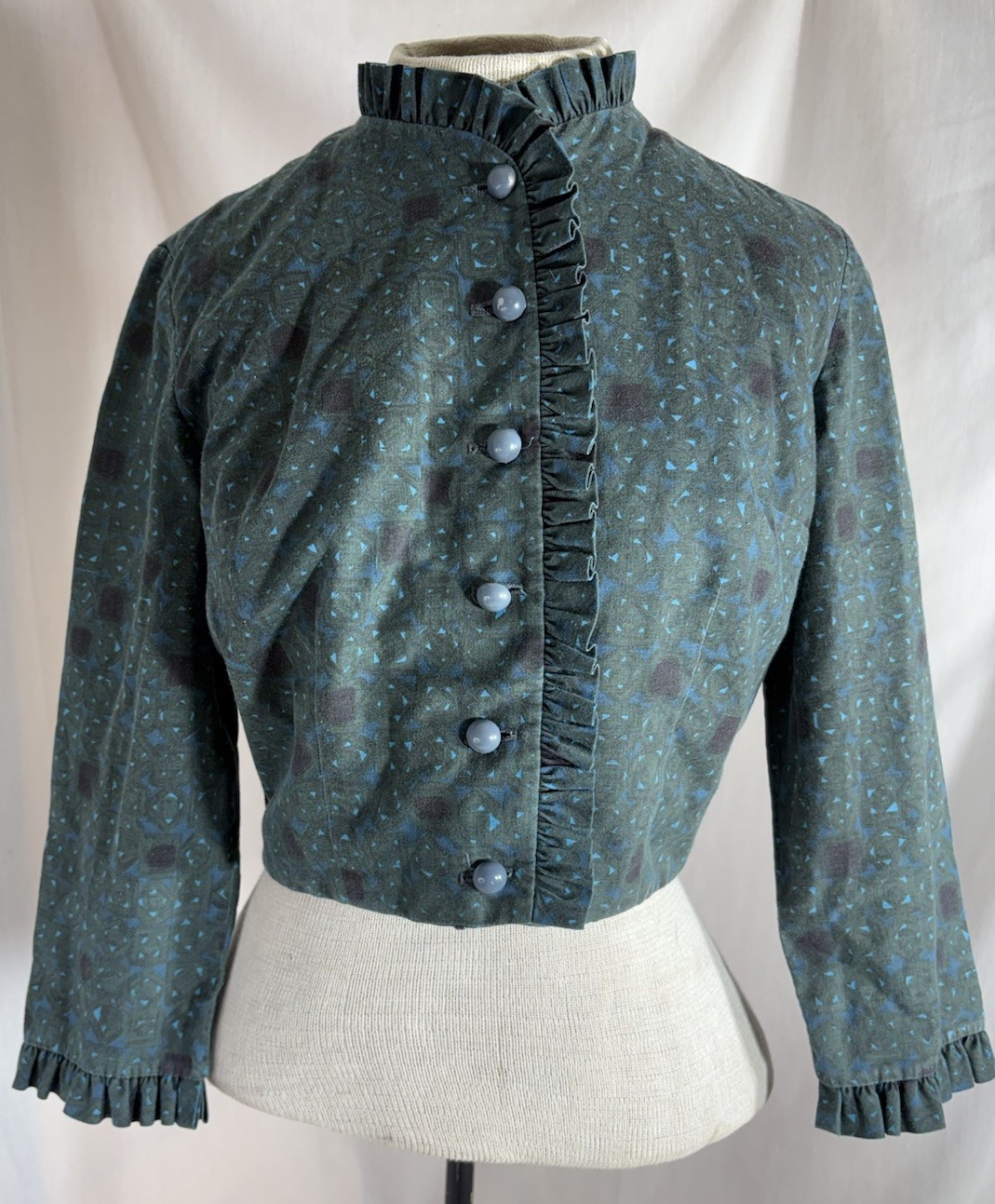 Bobbie Brooks Vintage 70s Women’s Green Crop Top Ruffles 3/4 Sleeve XS