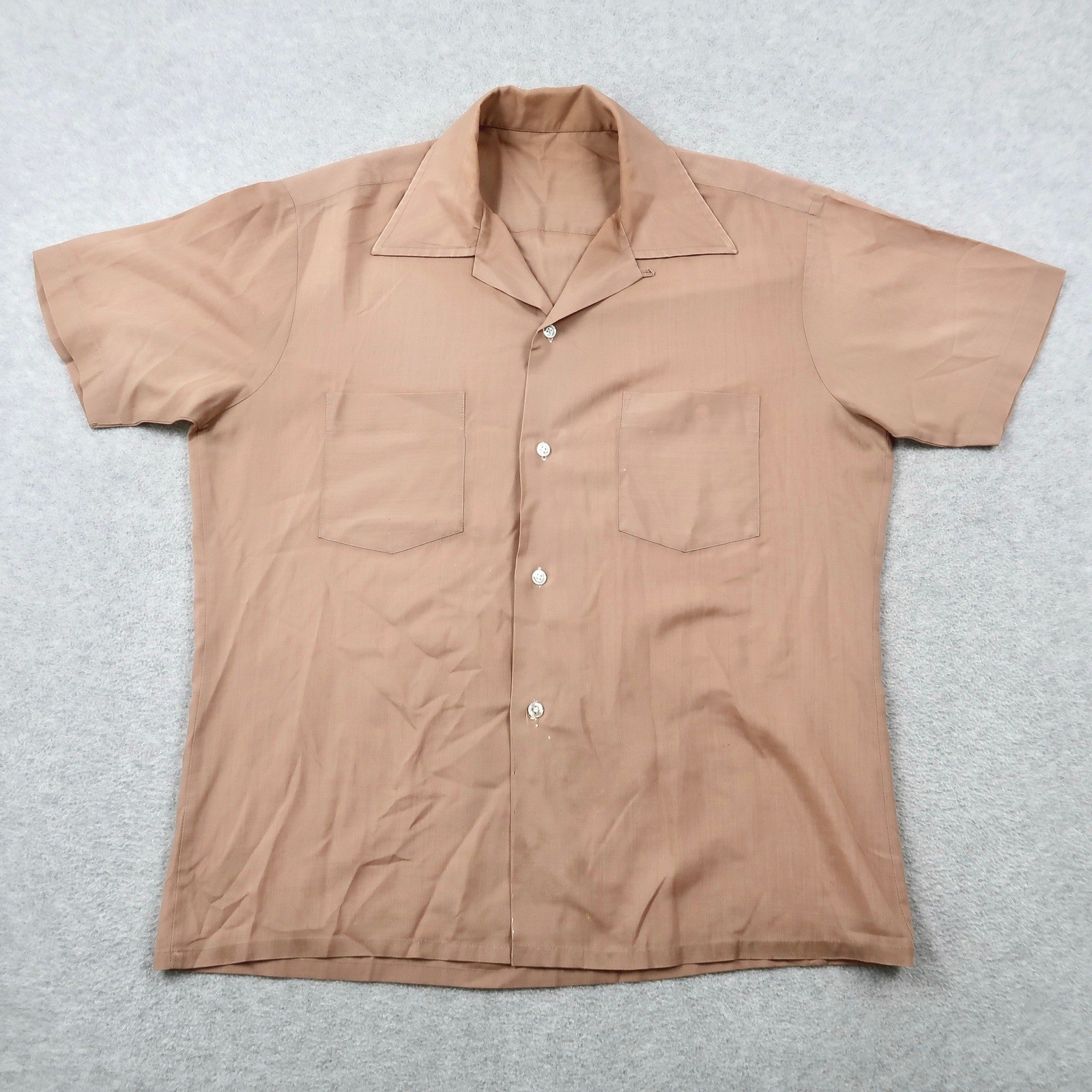 Vintage 60s Mens Brown Short Sleeve Shirt L Loop Collar Button Up Pocket