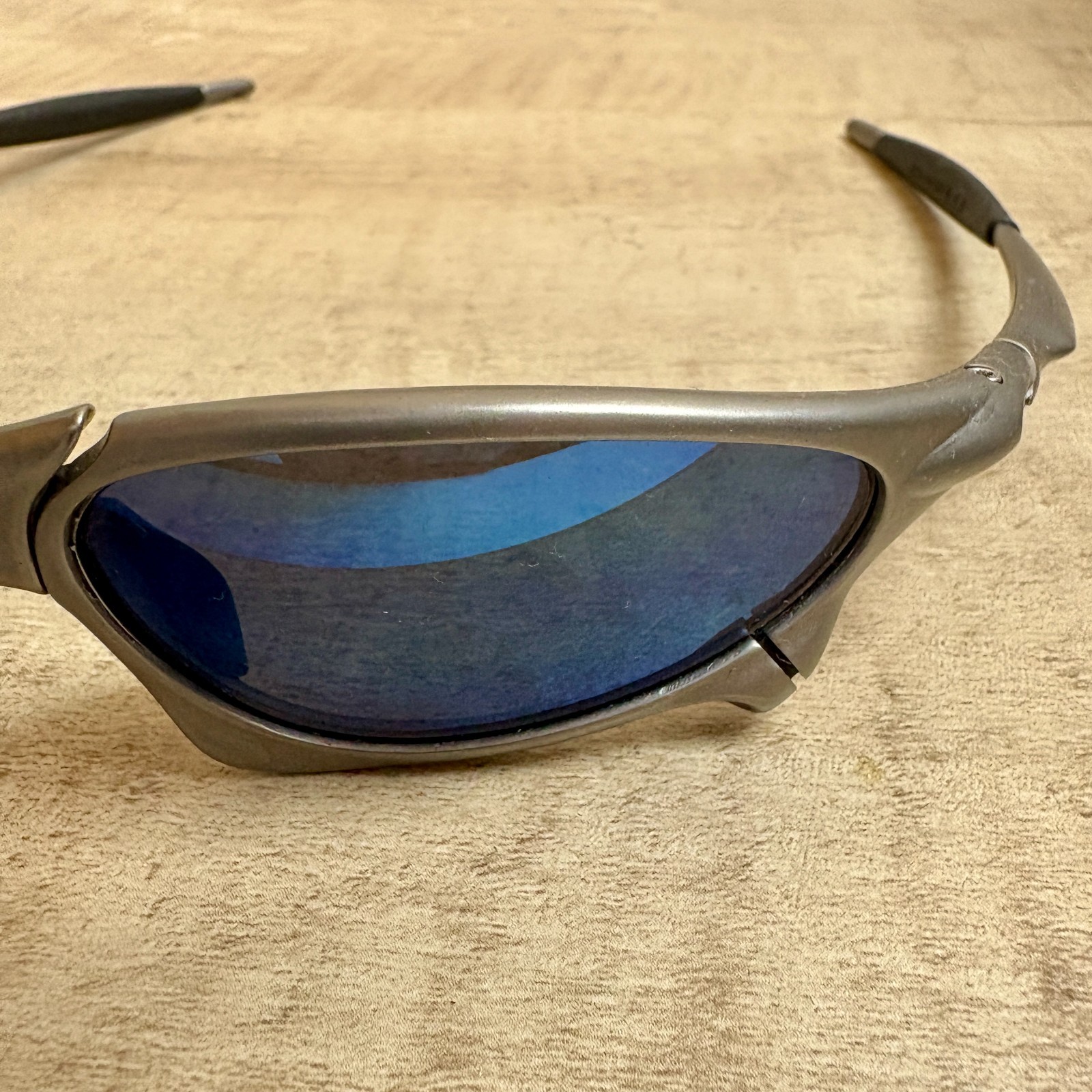Oakley Authentic Vintage X metal Penny Titanium Ice Iridium with case Great con!