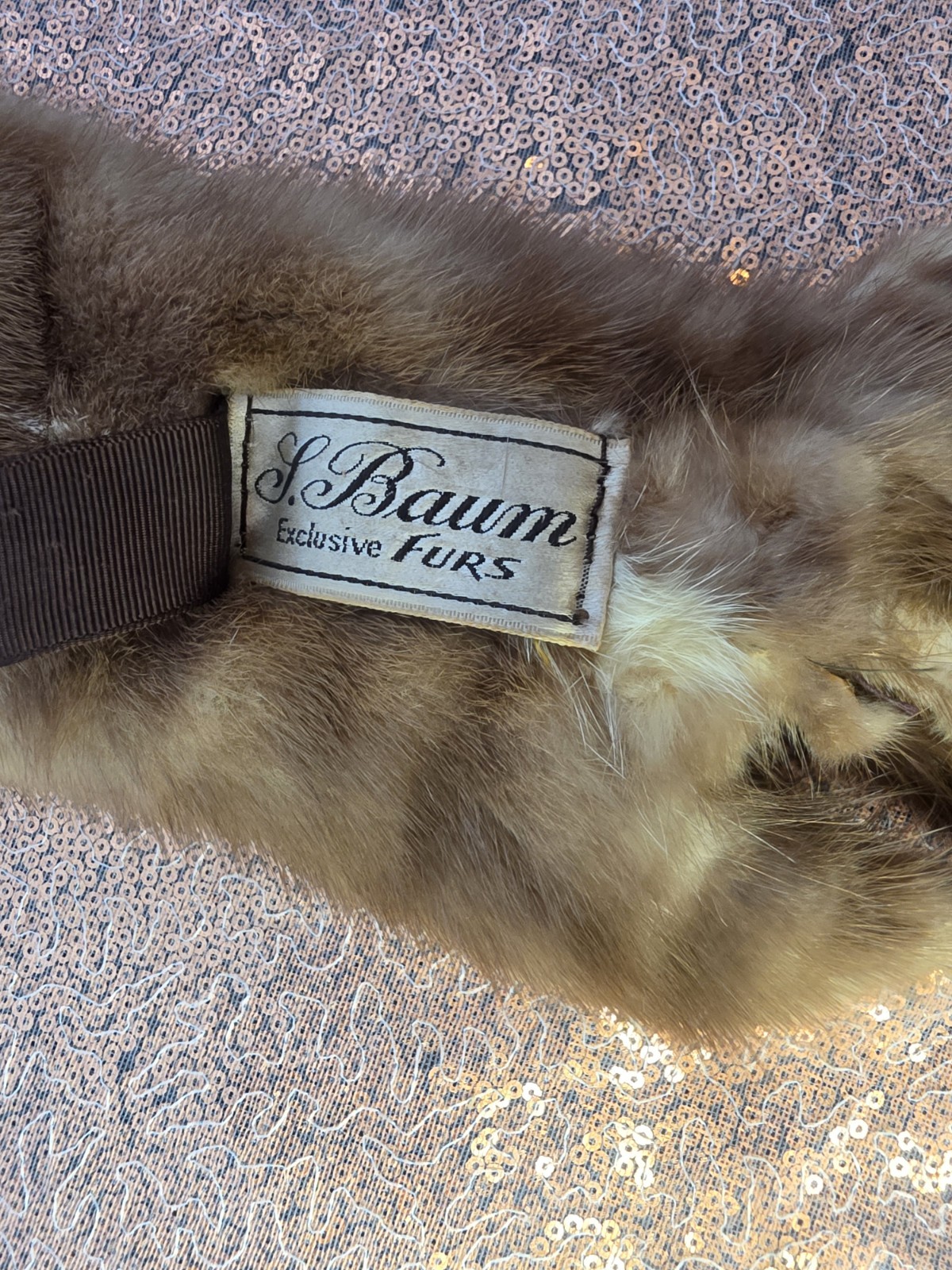 Vintage S. Baum Exclusive Furs Brown Mink Fur Stole Intact Faces, Feet, 3 Bodies