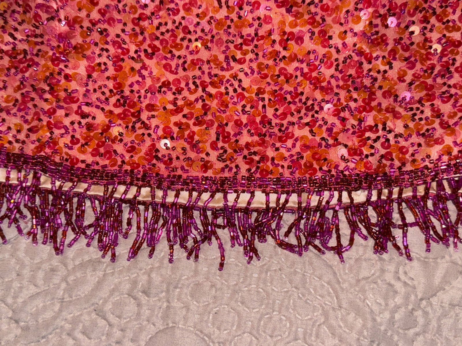 VTG SCALA Sequin Beaded Cropped Top Pinkish salmon Fringe Hem Cris Cross Size S