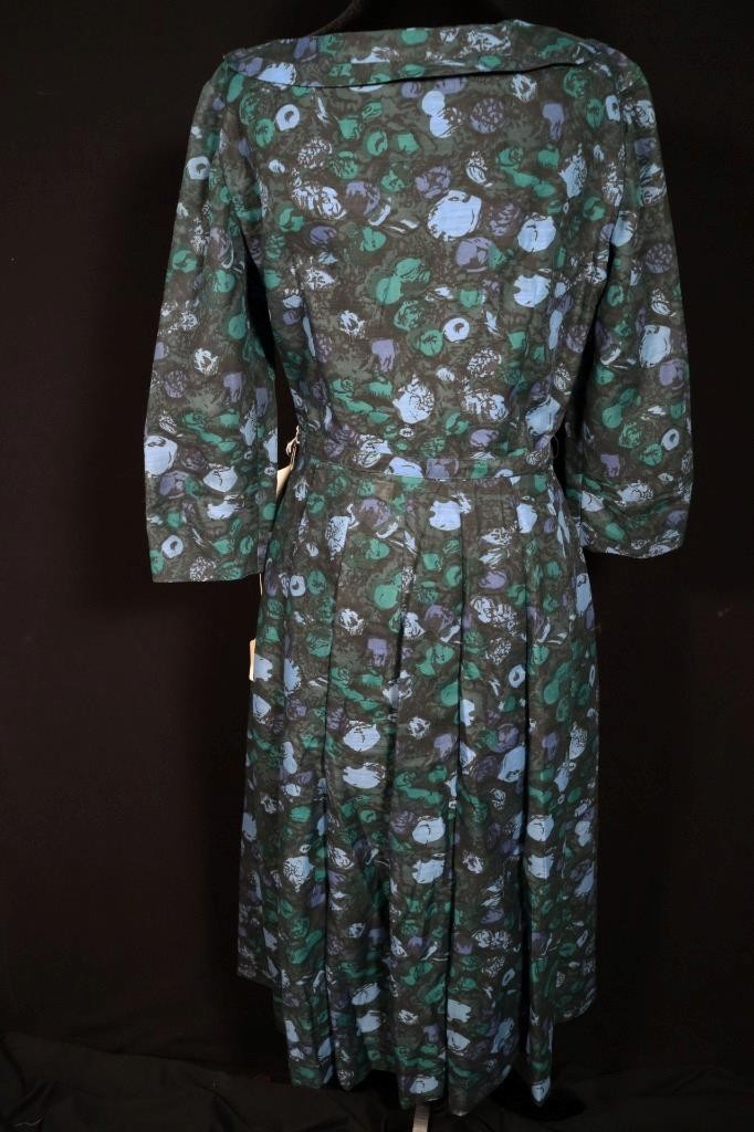 Vintage Deadstock 1960’S Never Worn Green Floral Print Dress Size 4-6 With Tags
