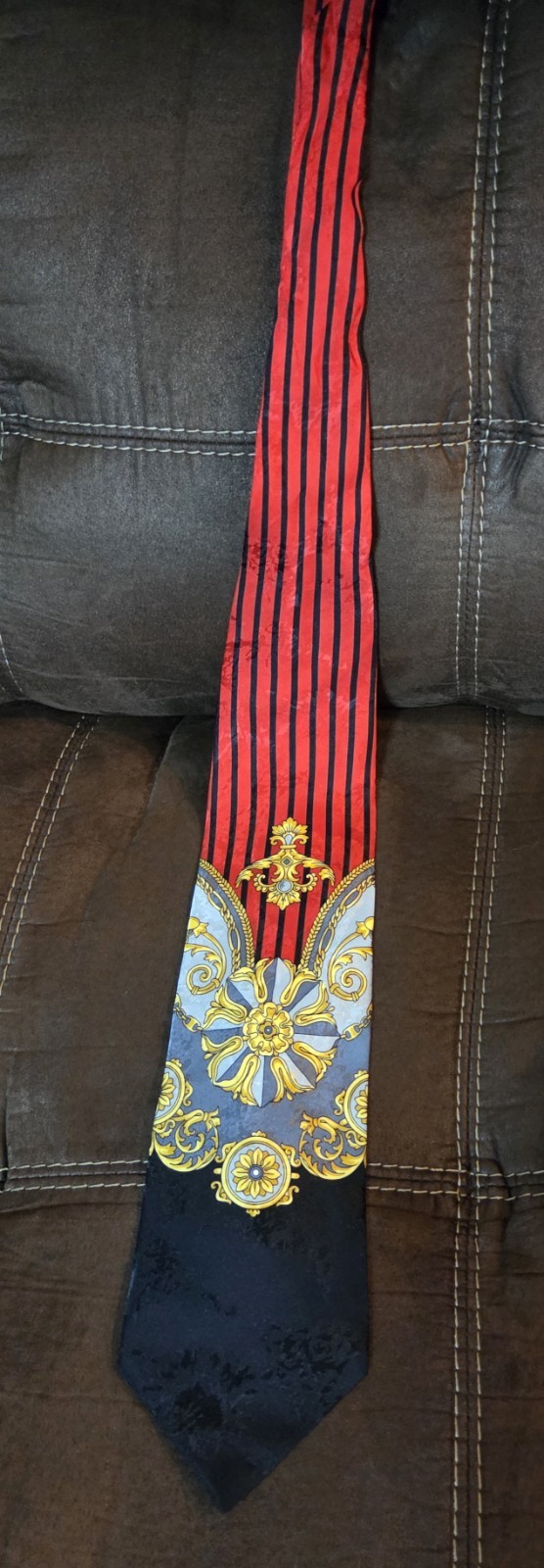 1990s Rare Vintage Spectacular Tie!❤️