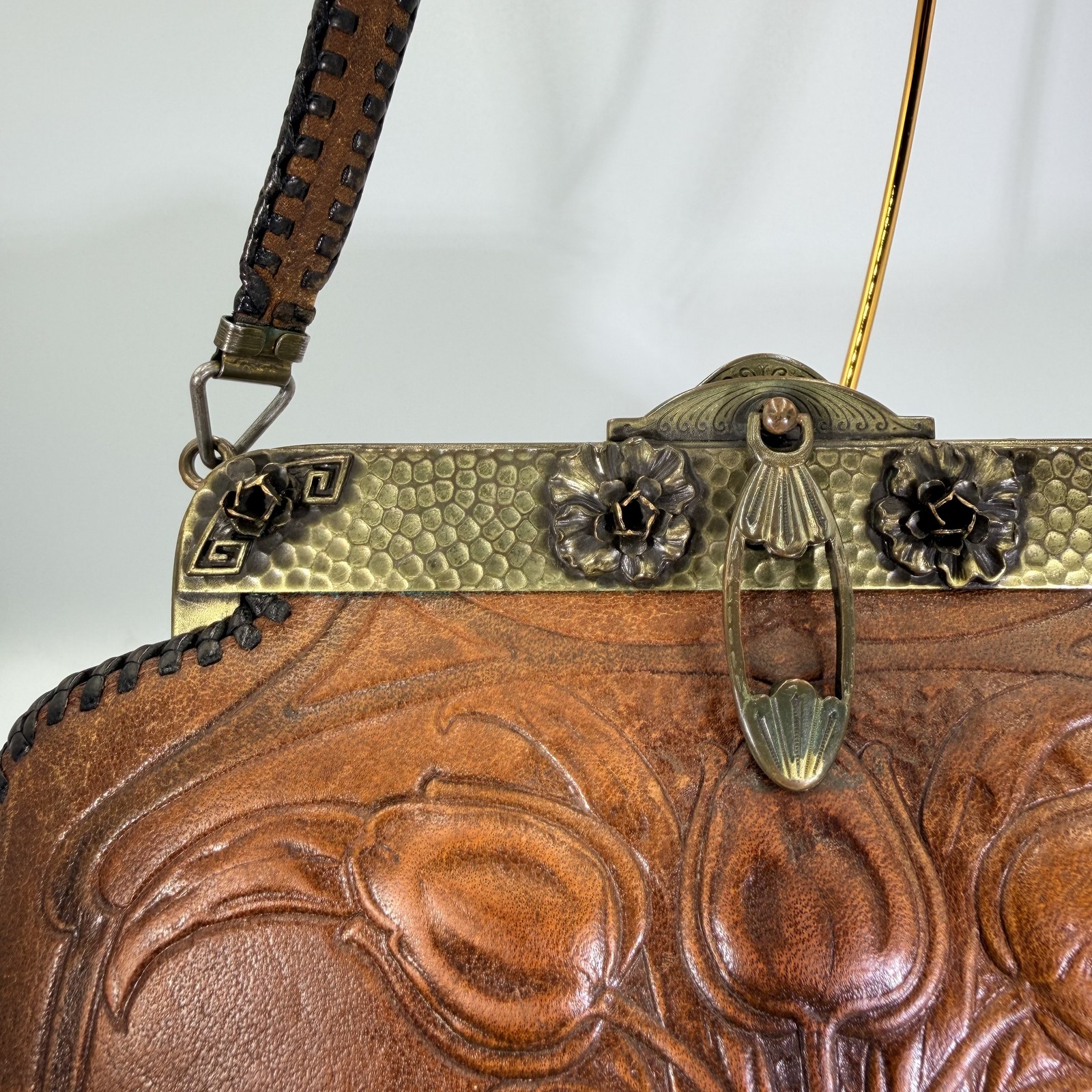 Vintage Tooled Leather Art Nouveau Floral Handbag Purse Arts & Crafts JEMCO