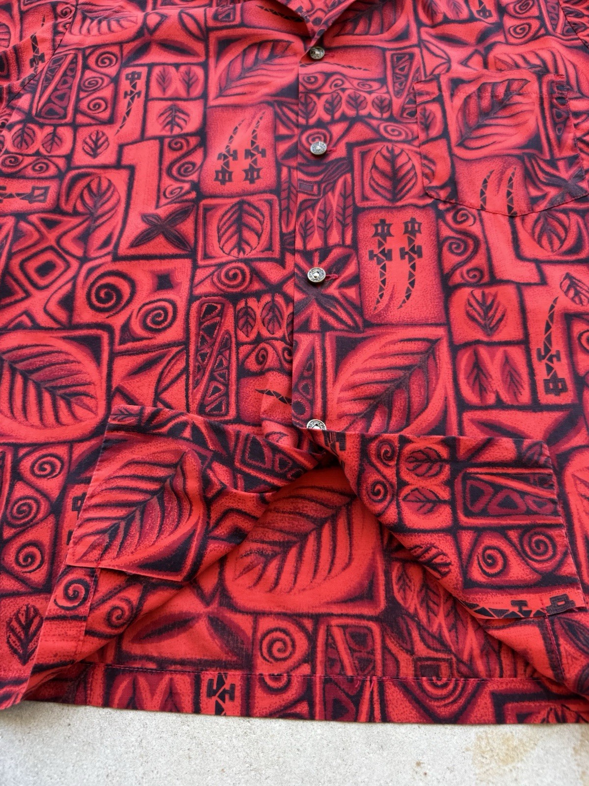 1960s 70s Vtg HOOKANA Novelty Print Hawaiian Shirt Medium Tiki Aloha Surf Red