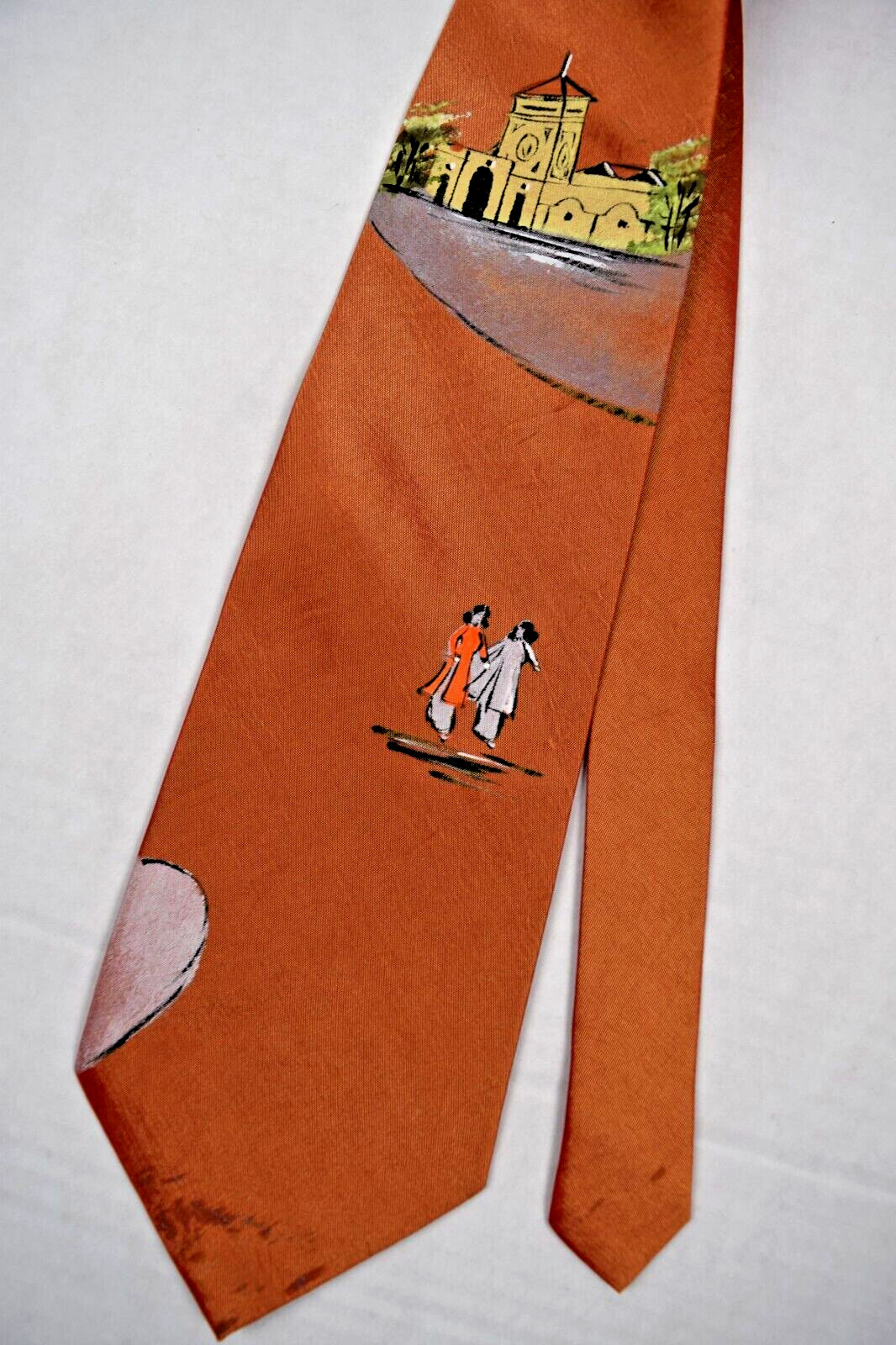 Neck Tie VTG 40s 50s Hand Painted Asian Theme Women Walking Building Tie 53 x 4″