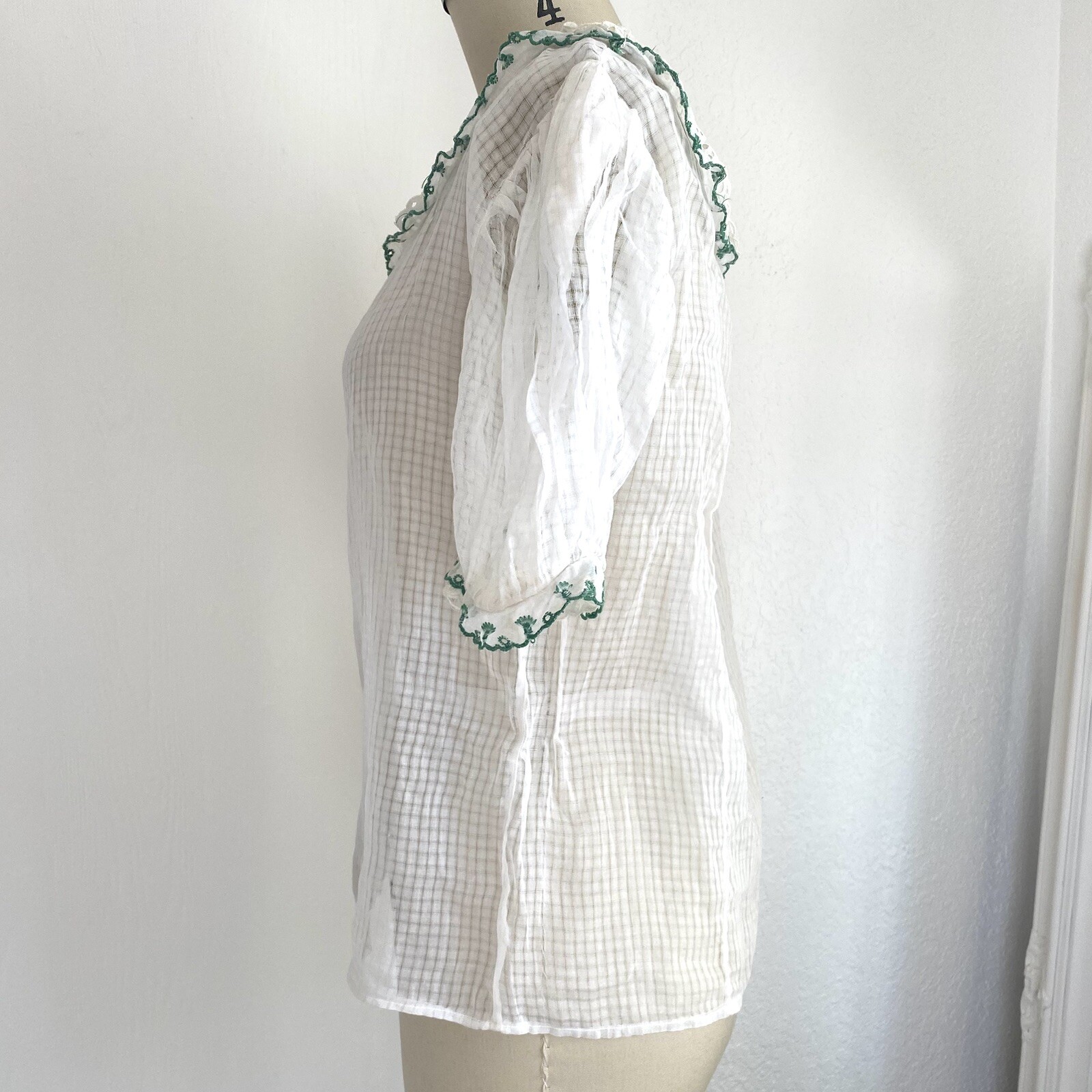 Vintage 1930s Sheer Eyelet Lace Blouse Off White Top Shirt