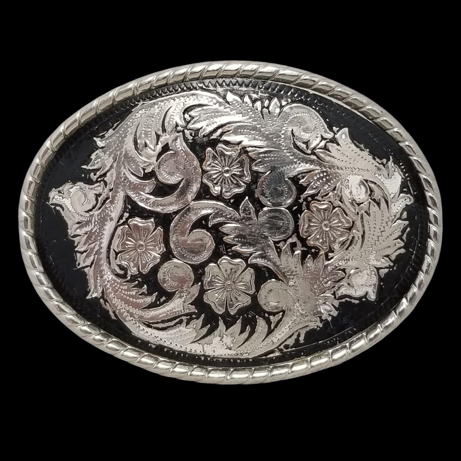Vintage Belt Buckle Western Filigree Shiny Chrome Silver And Black Color USA W