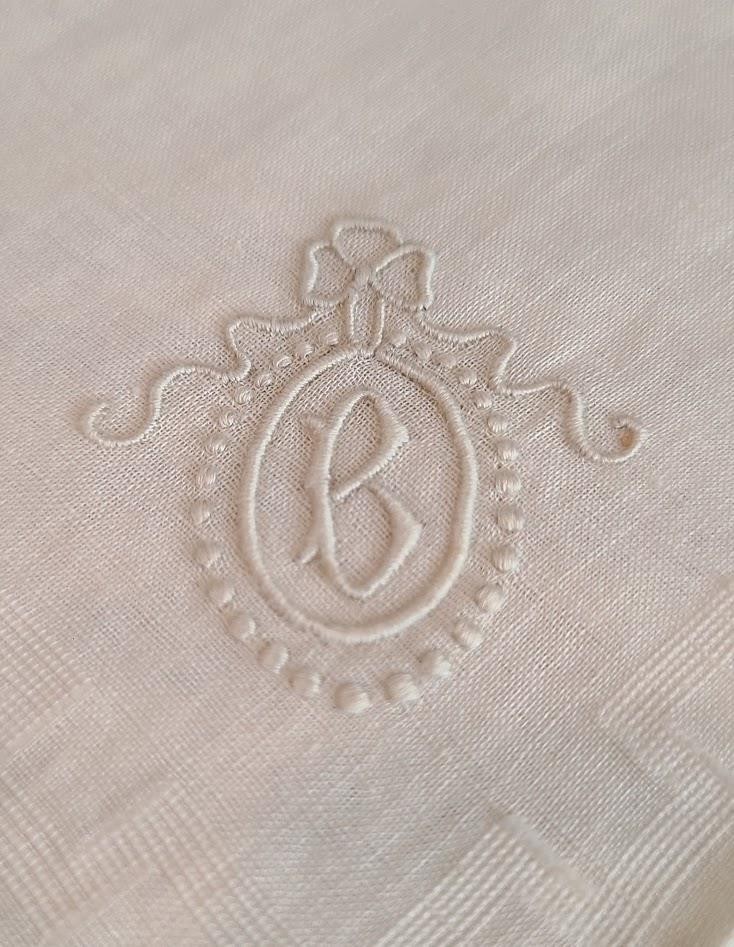 Vintage White on White Embroidered Hanky ~ Monogram Initial B ~ Pretty Border