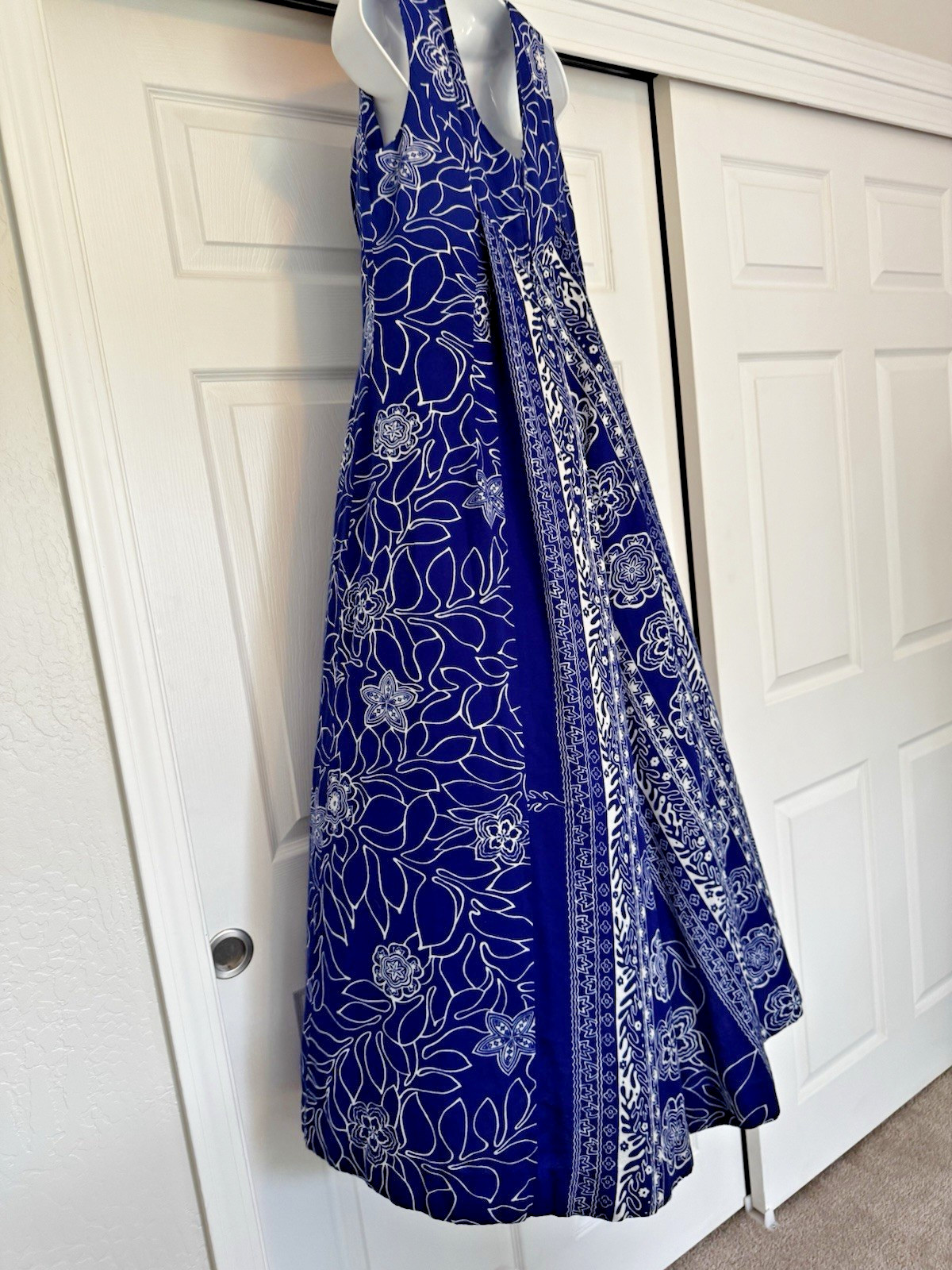 Vintage 60s BLUE MAKO Muumuu Dress waterfall back 12 M/L HAWAII VACATION CRUISE