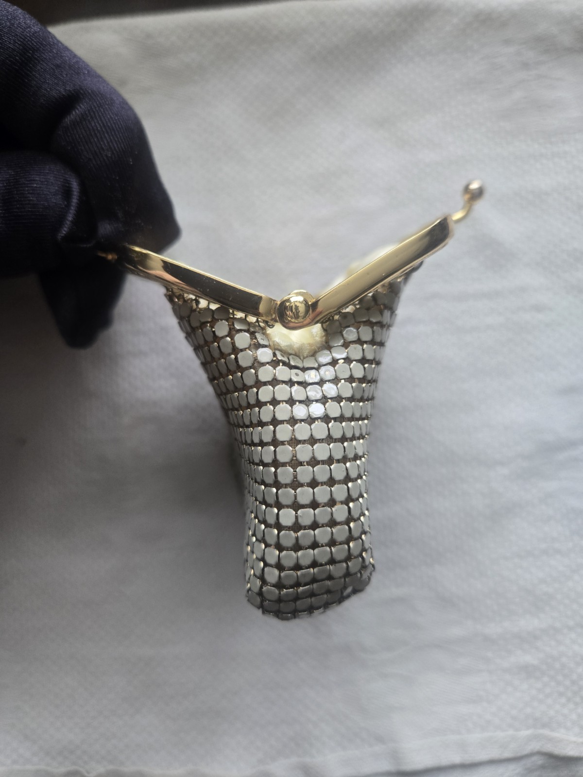Vintage White And Gold Glomesh Coin Purse
