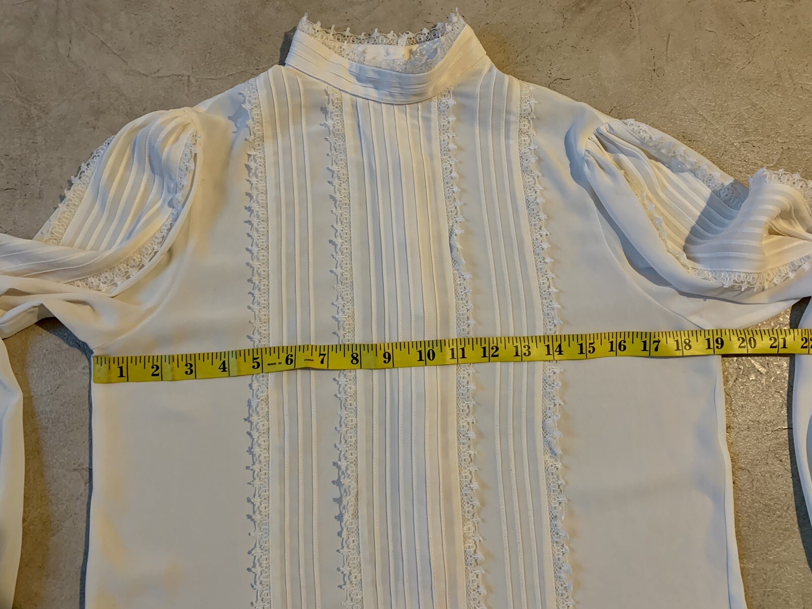 Vintage FLETCHER JONES Blouse Womens size 12 Ivory High Neck Long Sleeve