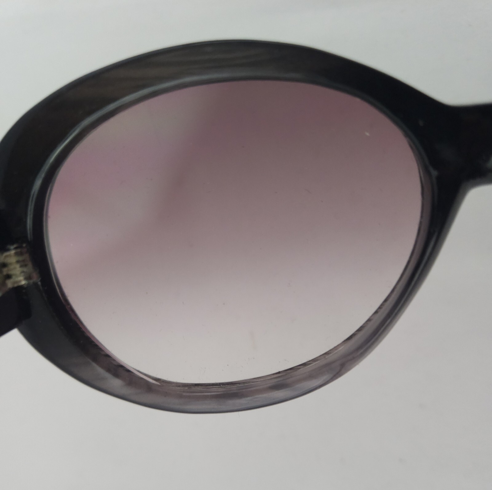 Mossimo Sunglasses Adult Unisex Large Round Style Gradient Lens