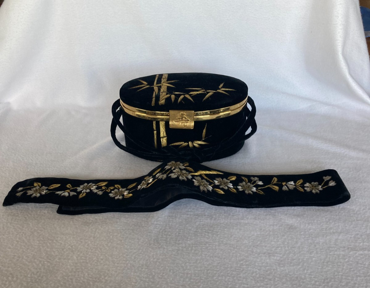 Vintage Corii Black Velvet Box Purse Gold Embroidered W/ Belt Flower Bamboo