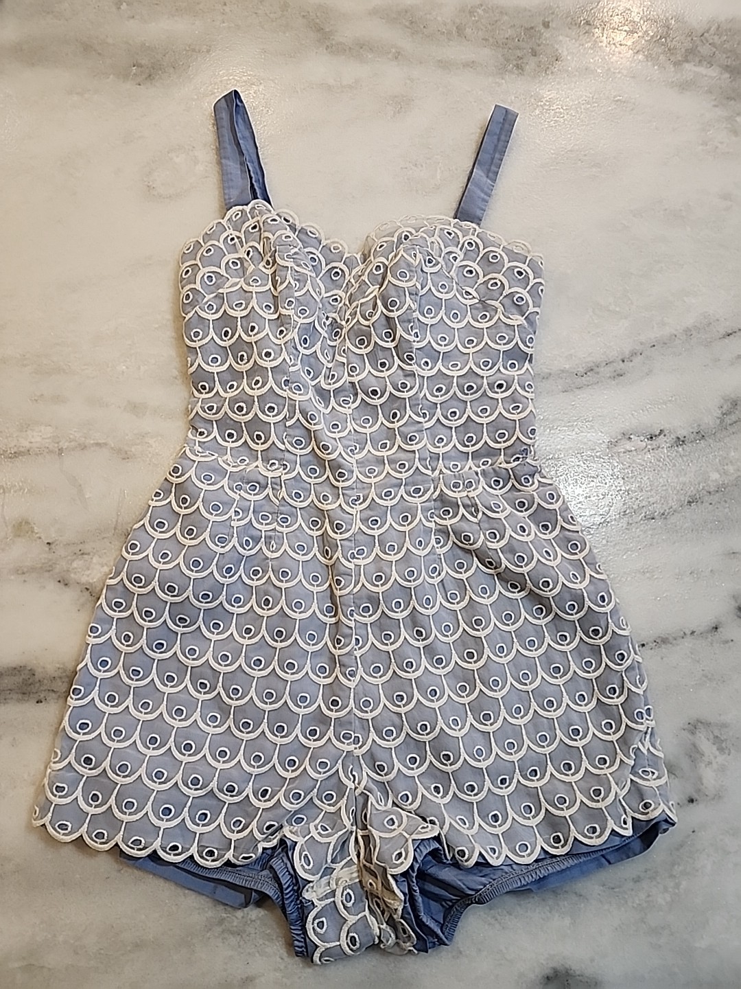 Jantzen baby blue with white overlay scaollop top pin up vintage 40s playsuit