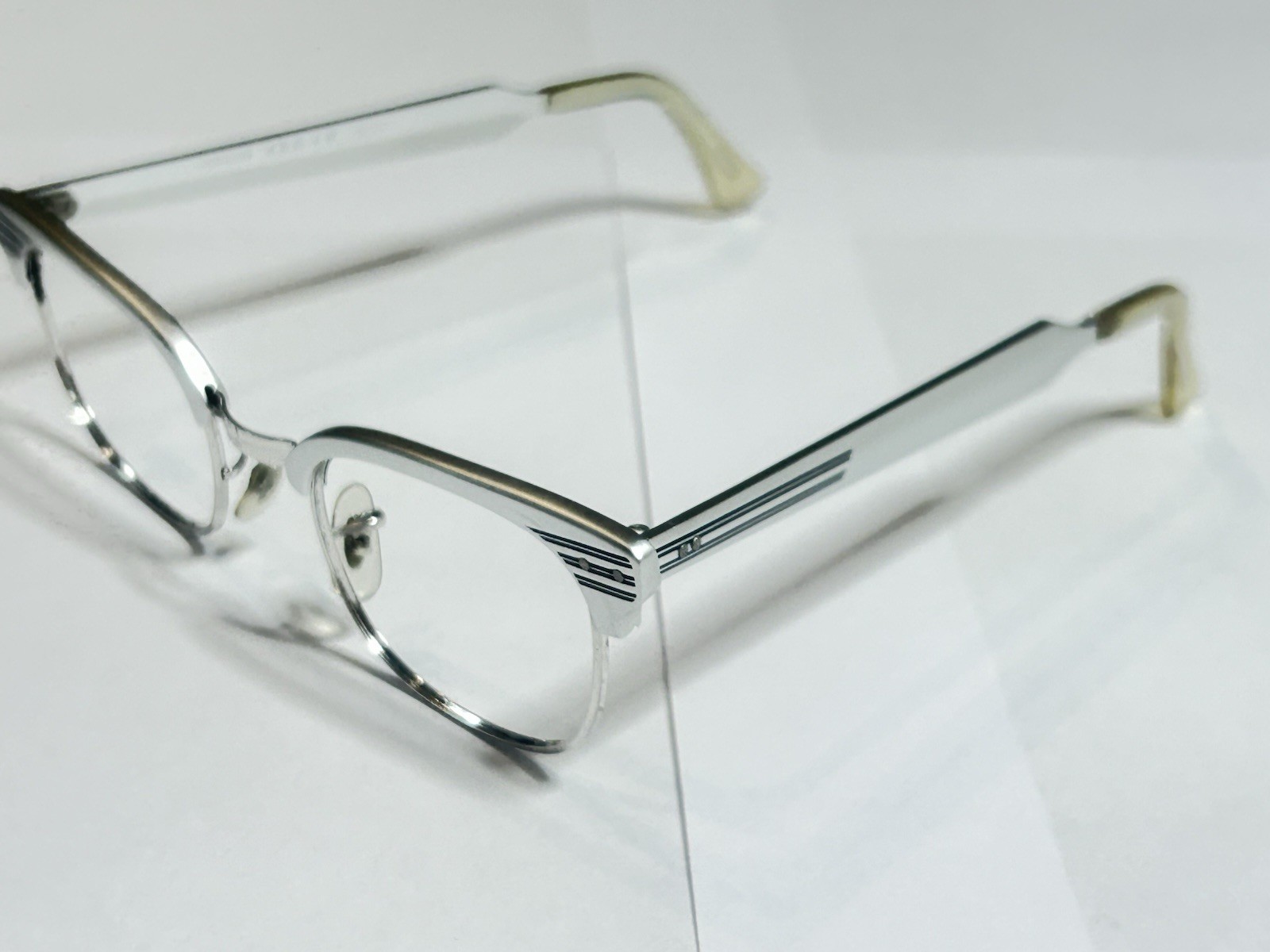 HUDSON Vintage Aluminum Eyeglass Frames 4 3/4 Silver USA 46 -22 NOS