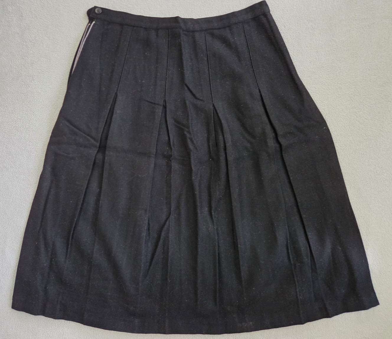 Vintage Woman’s Skirt 100% Wool Home Sewn 1960’s Black