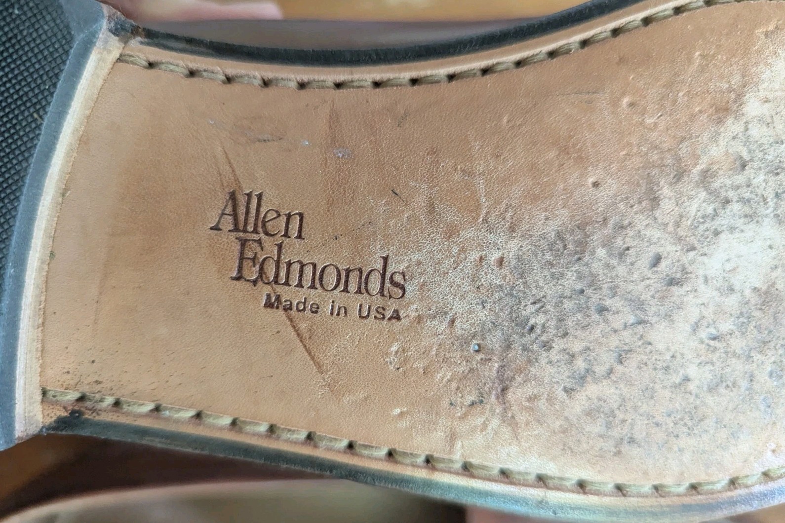Allen Edmonds Mens 9B Brown Leather Loafers USA Made Classic Ashby Slip On EUC
