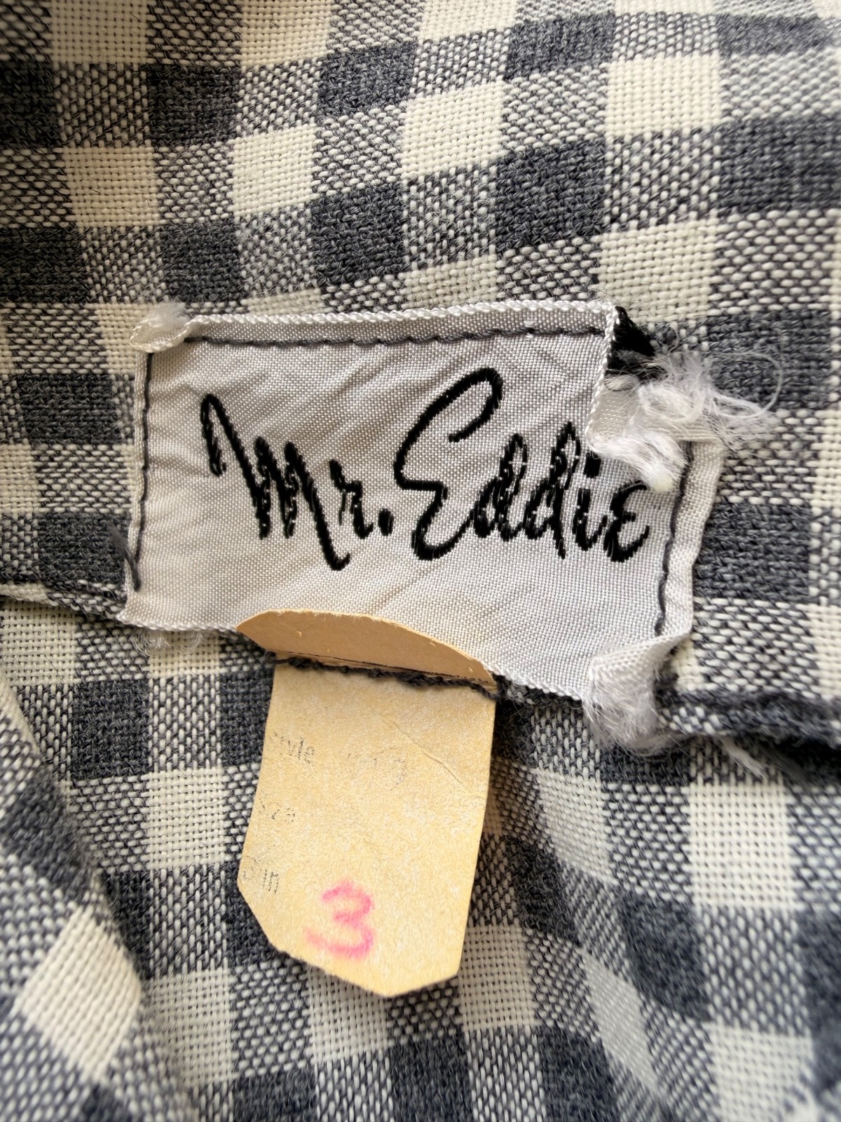 Vintage “Mr. Eddie” retro pattern dress in excellent condition