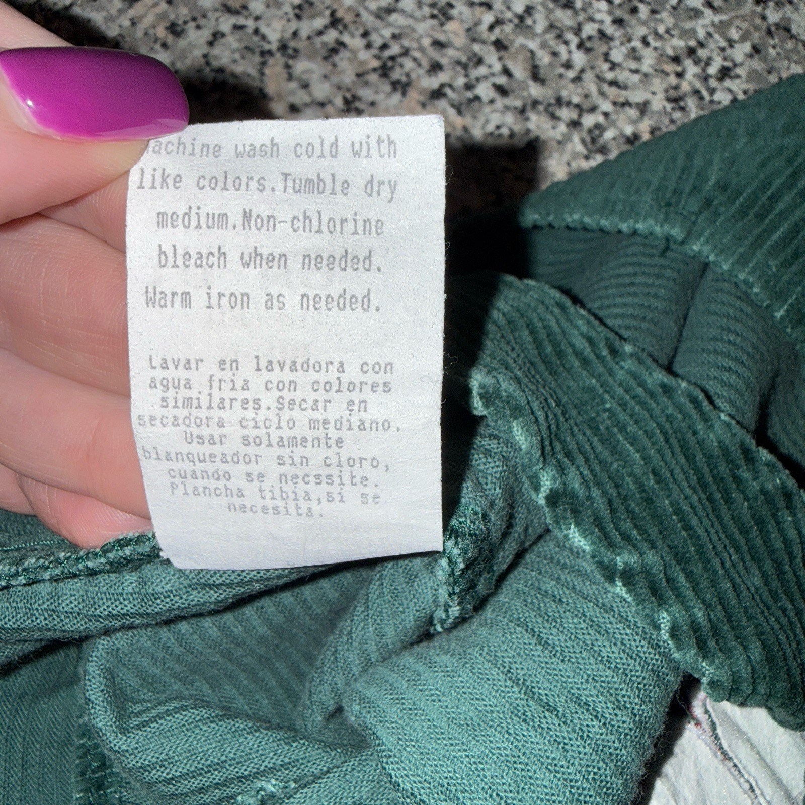 Vintage Peaches & Cream Girls Green Corduroy Jumper with Apples Size 18 Mon
