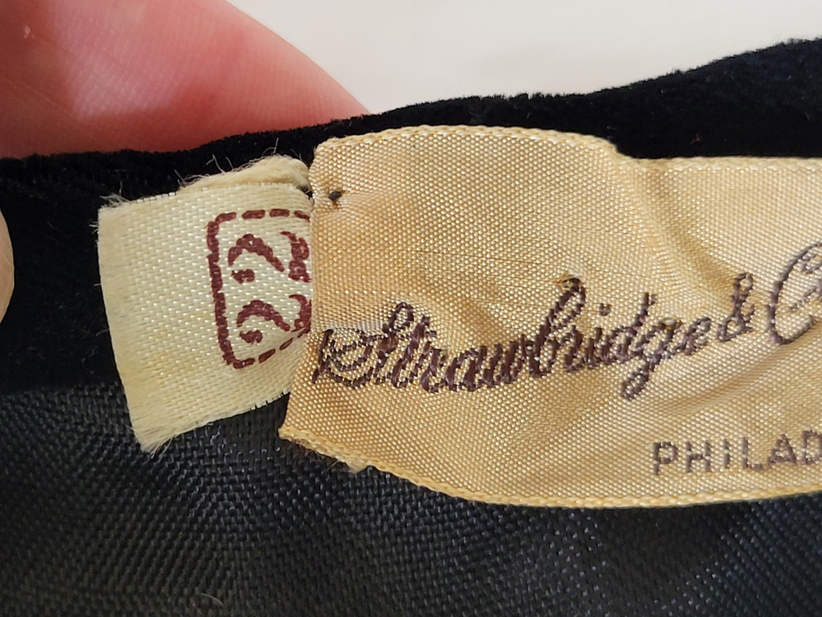 Strawbridged Clothier Philadelphia Black Hat Size 22 Fascinator Steel Magnolias