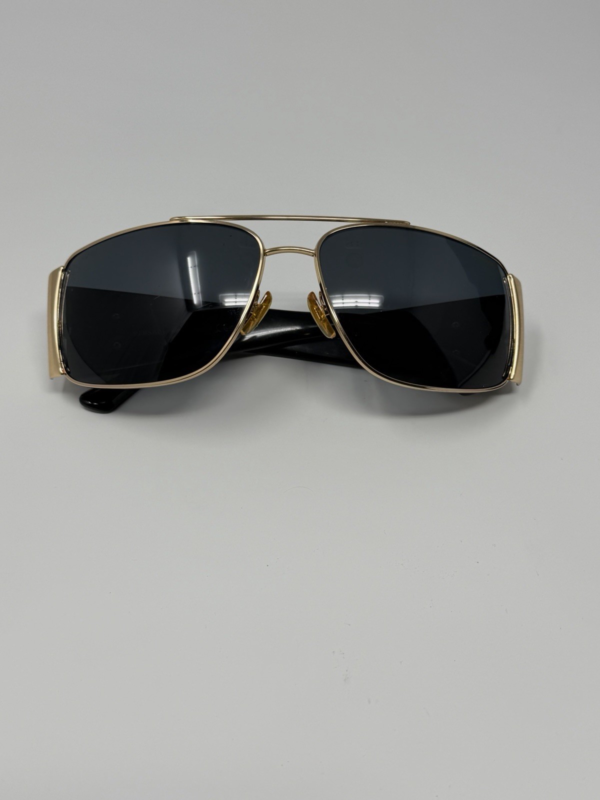 Vintage Versace MOD. 2163 1002/81 Medusa Polarized Sunglasses Mod 2163 With Case