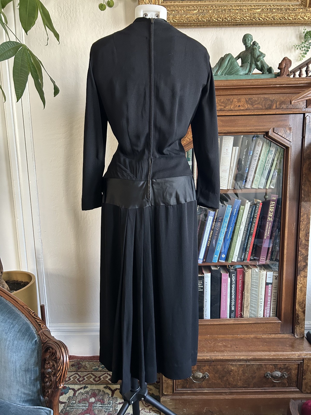 Vintage 1940s Black Satin & Rayon Cocktail Dress w/ Statment Collar Asymmetric M