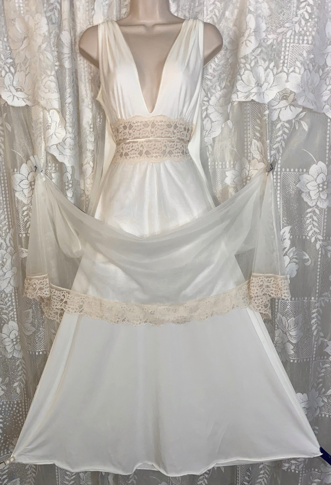 VTG M L INTIME Bridal Ivory Db Sheer Chiffon Peignoir Robe Nightgown Gown Set
