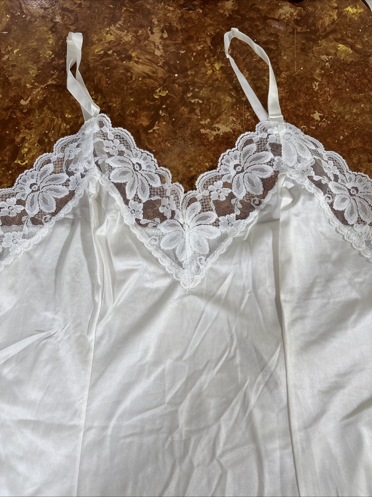 Vintage Beige Lorraine Nylon And Lace Camisole Sz 40 Made In The USA