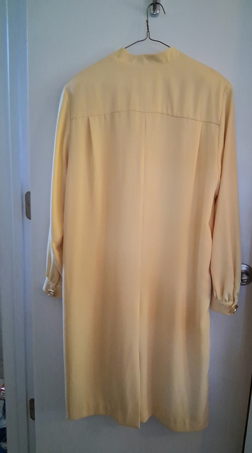 Cocktails Evening, Formal Leo Narducci Butter Yellow Vintage Sheath Pearl Button