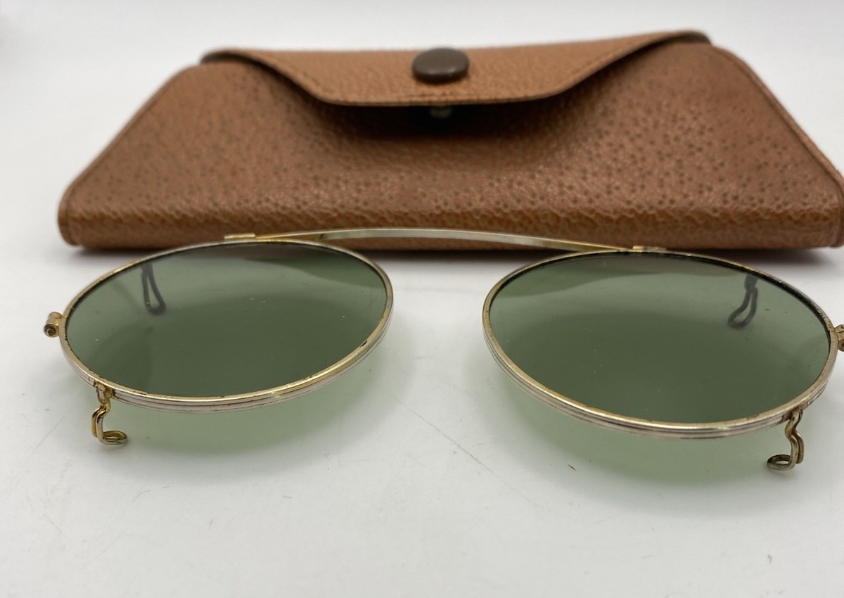 Vintage Clip On Oval Gold Brass Frame Sunglasses Fine Scratches W/original Case