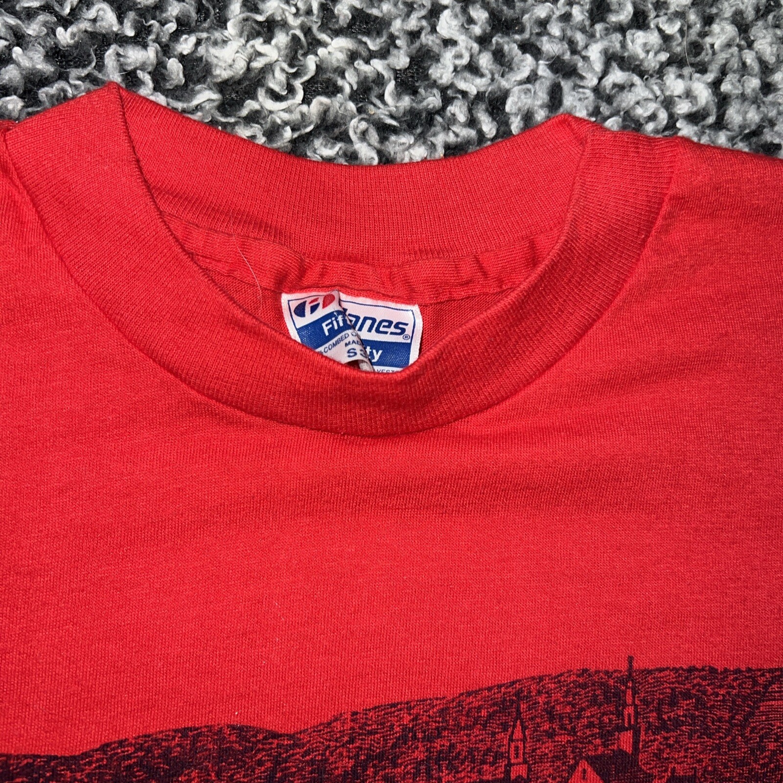 Original Vintage 1980S Sturbridge Mass T-Shirt Red Sm Hanes USA